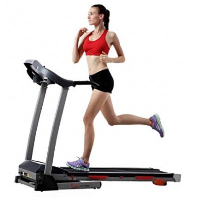 image of a woman running on the cardio machine